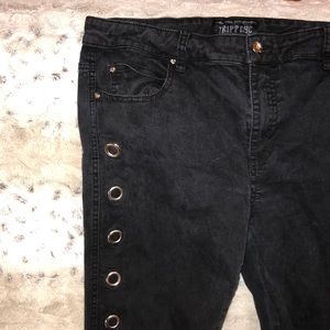 Hard to find Tripp grommet pants